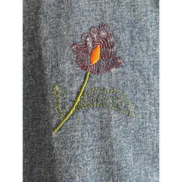 Denim & Co Womens Denim Jacket Size L Button Up Embroidered Flowers Boho - Picture 4 of 7
